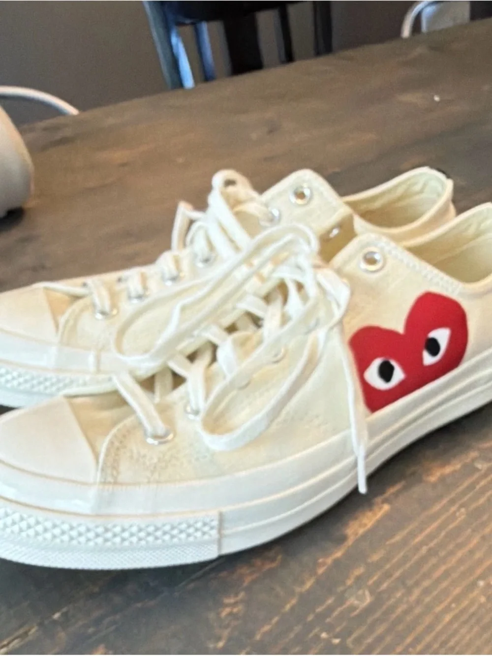 Comme des Garçons PLAY x Converse Chuck Taylor Low Egret Heart Sneakers Men’s 10